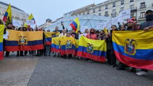 Decenas de compatriotas de varias comunidades de Madrid se dieron cita para pedir que vuelva la paz a Ecuador.