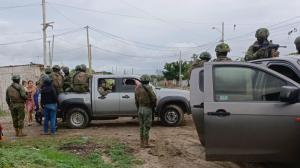 El Ejército Ecuatoriano está en las calles.