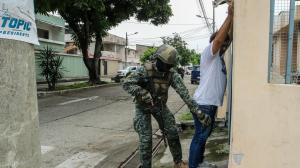 Los militares están en las calles de Ecuador, debido al estado de excepción.
