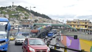 Quito - contraflujos - tránsito