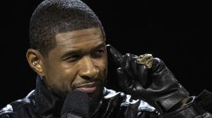 Usher, la estrella del medio tiempo del Super Bowl.