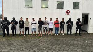 Los ocho detenidos en Quevedo.