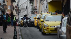 Uno de los objetivos del contraflujo vehicular en Quito es reducir la congestión que se registra en diferentes sitios de la urbe.