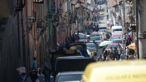 Los contraflujos en Quito se realizan en diferentes sectores, en varias franjas horarias, en las mañanas y en las tardes, con el objetivo de descongestionar la ciudad.