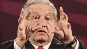 Andrés López Obrador no quiere que se repita otro allanamiento a su Embajada.