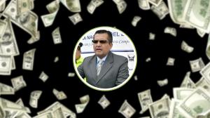Según el vídeo de Los Tiguerones, al general Pablo Ramírez le habrían dado un millón de dólares dos líderes de Los Choneros.