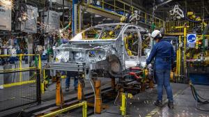 General Motors dejará de producir carros en Ecuador y Colombia.jpg