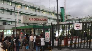 El herido fue llevado de urgencia al hospital Carlos Andrade Marín, del Instituto Ecuatoriano de Seguridad Social (IESS).