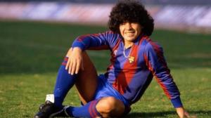 Diego Maradona fue jugador del Barcelona de España.