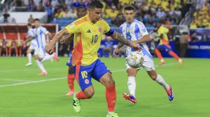 Argentina y Colombia disputan tiempos extras en Miami.