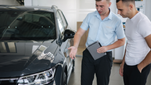 Existen consejos para tomar en cuenta al momento de comprar el primer auto.