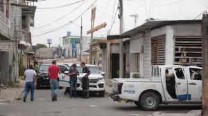 La Policía llegó al lugar a recabar indicios.