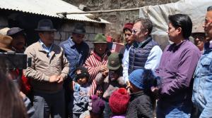 Campaña a favor de seis menores de edad en Latacunga.