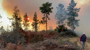 San Fernando y Nabón, en Azuay, se ven afectados por incendios forestales.