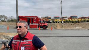 Tnte. Crnel. Leopoldo Terán informó que está listo para enviar bomberos de refuerzo a Quito.