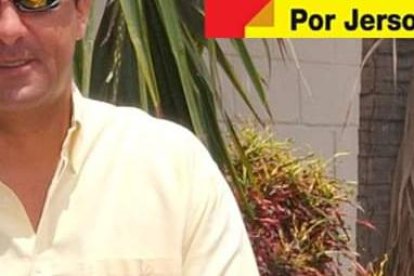 Carlos Luis Morales se cuidaba mucho de su presentación. El glamour era primero.