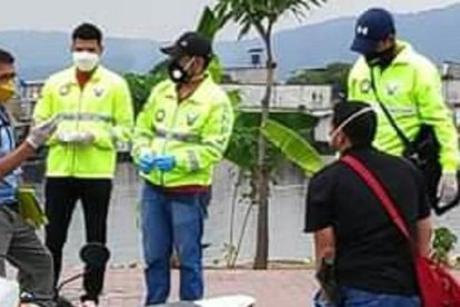 Un guardia de seguridad fue baleado en la cooperatriva Nelson mandela 2 en la Isla Trinitaria, sur de Guayaquil