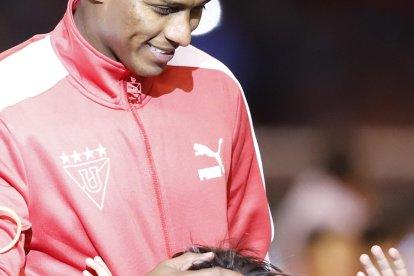 Antonio Valencia militó durante un año con Liga de Quito. Con los albos ganó la Copa Ecuador.