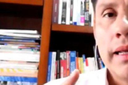 Jefferson Pérez con los seguidores de EXTRA en Facebook, por los 24 años de la Medalla de Oro.