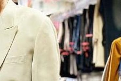 Los rincones de su lavandería son los escenarios para la producción de sus fotos.