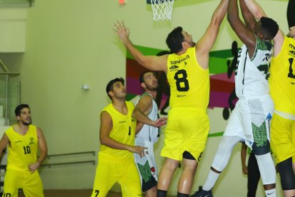 La Liga Nacional de Baloncesto no se juega desde 2018.



Nota: Modesto García

Foto: Valentina Encalada



AGOSTO 03  del 2018, VALENTINA ENCALADA, Guayaquil-Ecuador

Agencia (ag-expreso)