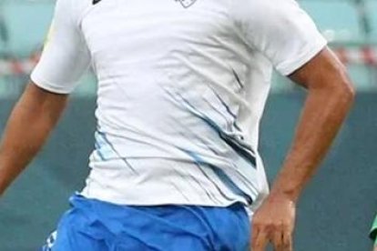 Christian Noboa y el pelo pintado de amarillo que le ha traído una racha de goles.