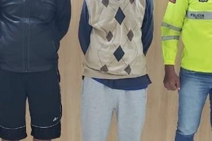 En aquel sector del sur de Guayaquil, la Policía capturó a cuatro personas, las cuales serían parte de una banda criminal.