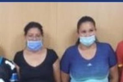 La supuesta banda delincuencial estaba integrada por cuatro hombres y dos mujeres.