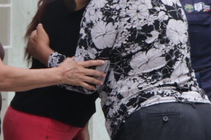 Familiares y amigos estaban consternados por el crimen ocurrido la noche del domingo.