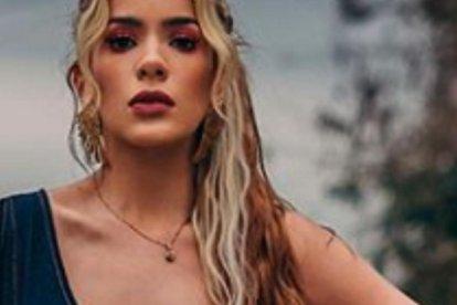 Mafer es una actriz, cantante, modelo y diseñadora ecuatoriana.