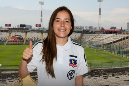 Vanessa Araúz, la ecuatoriana DT del Colo Colo de Chile.