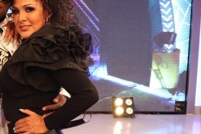 El dominicano vino de gira.