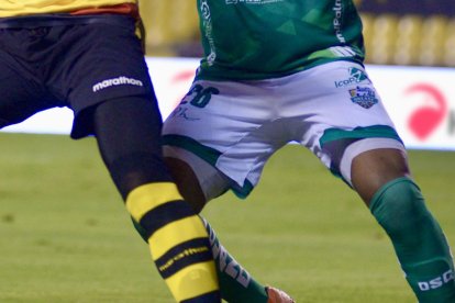 Barcelona visita a Orense, con el objetivo de obtener un triunfo y consolidarse en la cima de la tabla.