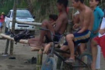 El dueño de la casa que la víctima pintó lo sacó del afluente aunque fue demasiado tarde.