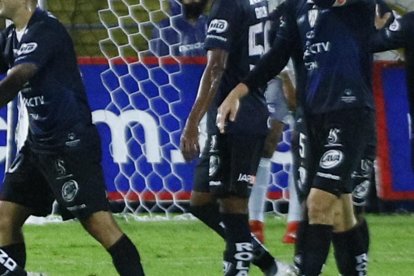 Independiente del Valle se dio un festín de goles ante Emelec.