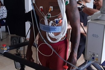 El cuerpo médico de cada elenco se enfocará en conocer cómo está la resistencia pulmonar de los futbolistas.