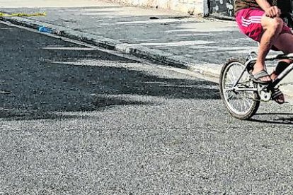 La mañana de este miércoles aún quedaba el rastro del cadáver en el sector.