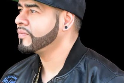 El cantante ecuatoriano Carlos Flor, "Limp On The Beat" se abre paso en los Estados Unidos al son de "La Beba"