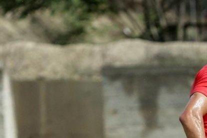 Carlos Garcés se perfila como uno de los titulares en el once de Fabián Bustos.