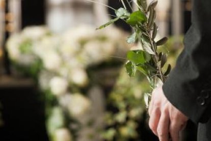 Tras la equivocación la funeraria entregó el cadáver correcto a sus deudos.