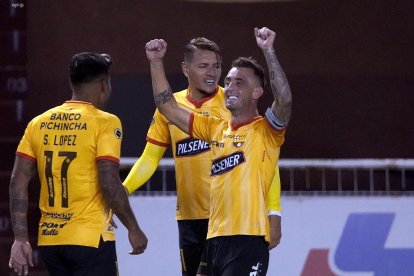 Toda la alegría de Damián Díaz después del penal ante Liga de Quito.