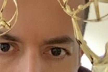 Ángel Villagomez también es ganador de dos premios Emmy.