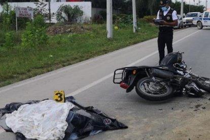 Motociclista muere en un accidente de tránsito en la vía Durán Yaguachi