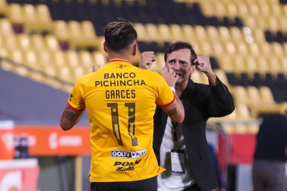 Carlos Garcés y Fabián Bustos, una buena dupla de Barcelona en Libertadores.