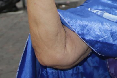 Bella Cabrera es conocida entre los hinchas de Emelec como la 'Abuelita boquera'.