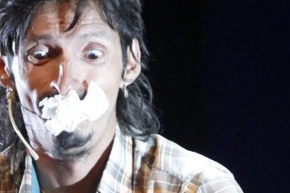 Tyron en su presentación en el Festival del humor, el 26 de Marzo de 2012.