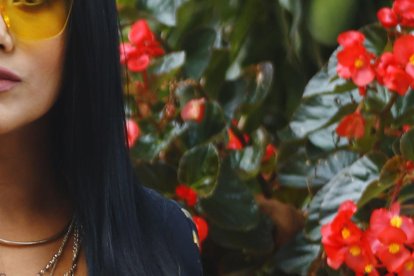 Es una cantante, actriz y presentadora de televisión ecuatoriana, conocida por formar parte del grupo musical femenino Kandela & Son.