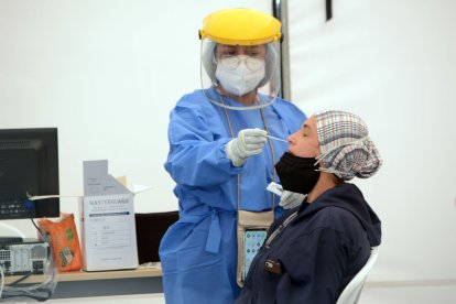 Referencial. Hasta ahora las vacunas que se están aplicando en Ecuador muestran efectividad frente a la variante Delta.