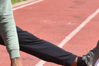 Álex Quiñónez viajará desde Portugal, donde entrena con el equipo de velocidad ecuatoriano, hacia Japón.