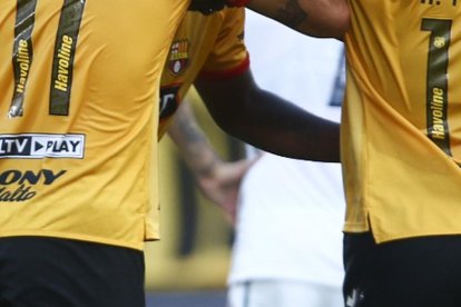 La alegría amarilla en su clasificación a cuartos de final de Copa Libertadores.